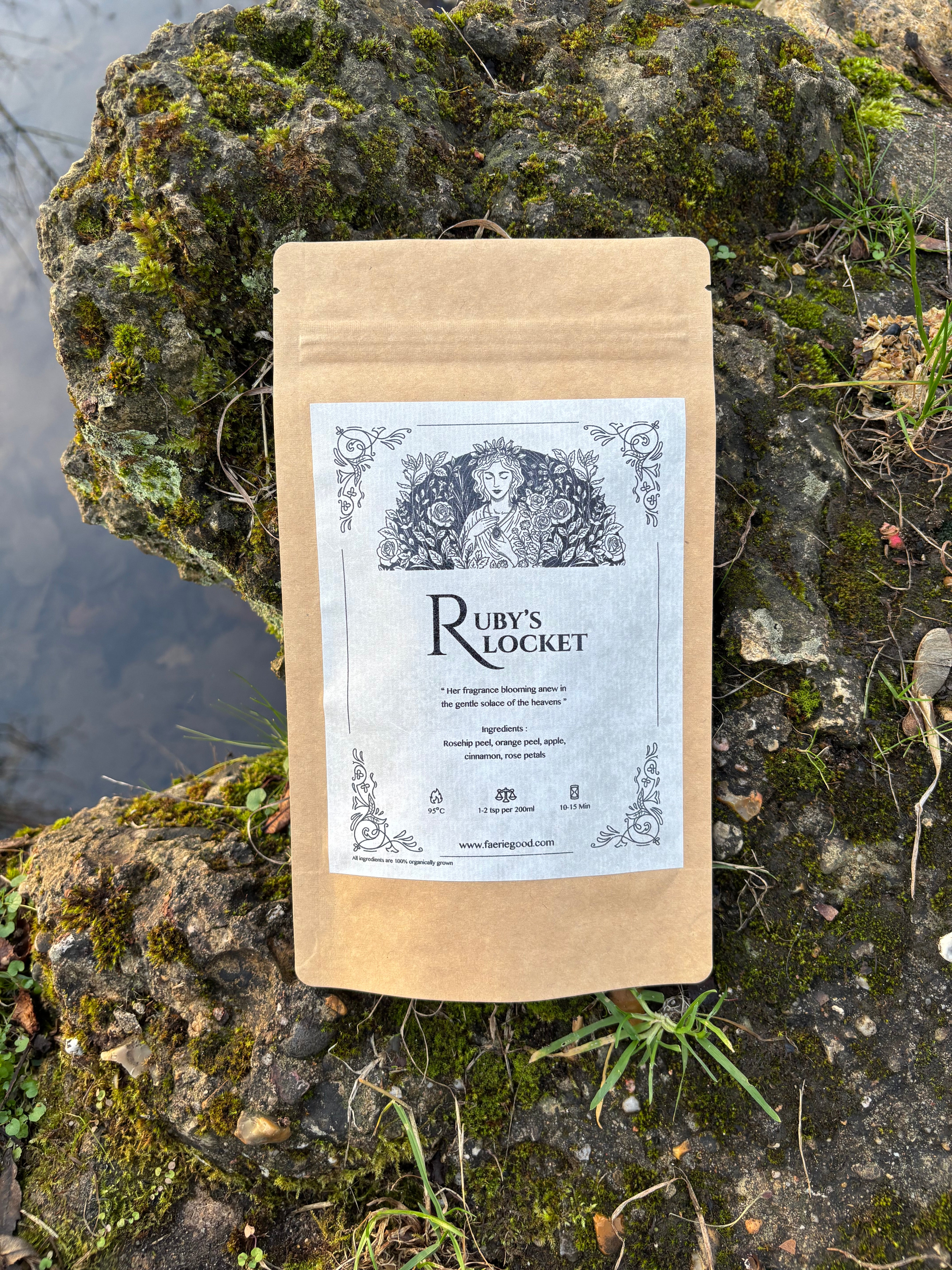 Ruby's Locket - Rosehip Herbal Blend